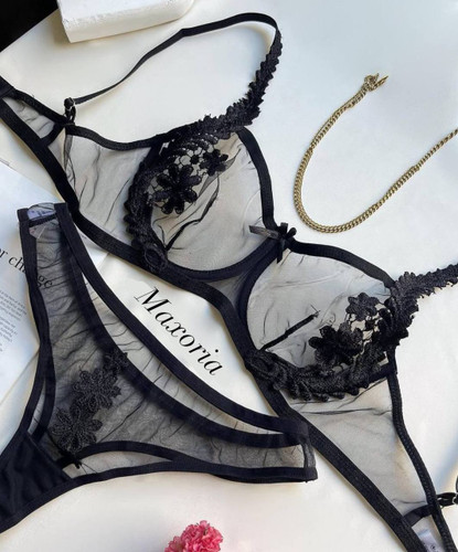 ست شورت و سوتین زنانه طرح لبنانی برند مکسوریا